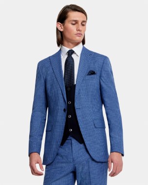 Benetti Cairo 3-Piece Suit thumbnail