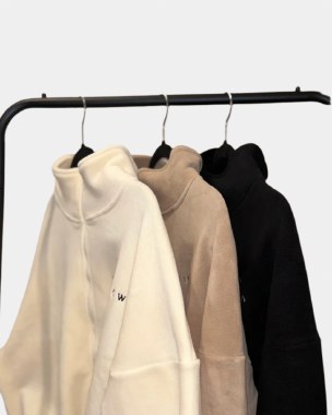 Crop Fleece thumbnail