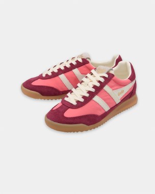 W' Firefly Trainer thumbnail