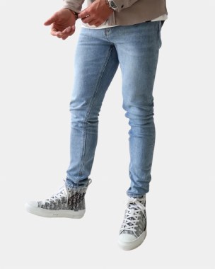 Slim Jeans thumbnail