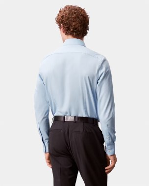 Essential Poplin Shirt thumbnail