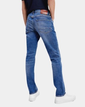 Tommy Hilfiger Denton Straight Jeans thumbnail