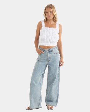Boyfriend Jeans thumbnail