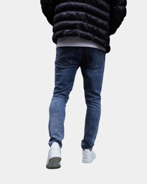 Slim Jeans thumbnail