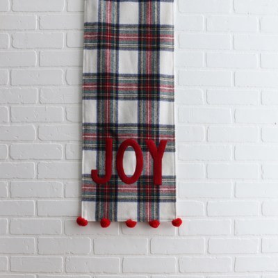 Runner Joy Plaid Pom Pom