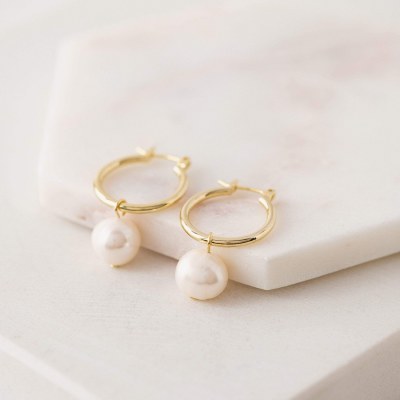 Andie Pearl Earrings Gold