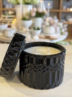 Chick Magnet Candle Posh Blk