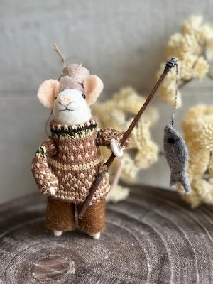 Mouse Ornament Fisherman Frank