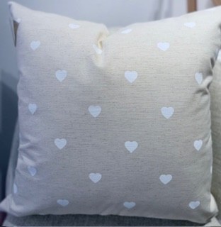 Cushion Heart Pattern 20in