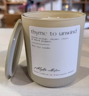 Candle Thyme To Unwind Aura