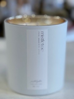 Mistletoe Candle White