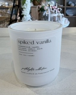 Spiked Vanilla Candle 2oz Aura