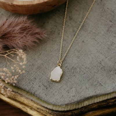 Necklace Mother Of Pearl Gold