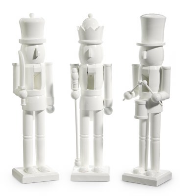Nutcracker White 15in 1pc