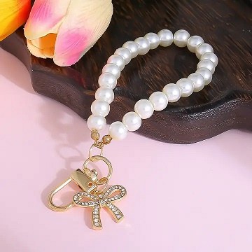 Key/purse Charm Pearl Heart