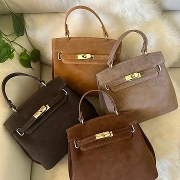 Chloe Suede Purse Cognac