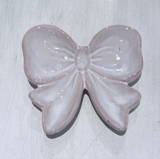 Bow Shape Plate 1ct
