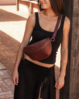 Cassidy Crossbody Burgandy