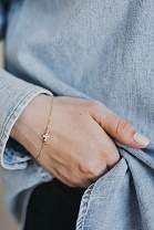 Dainty Cross Bracelet Wp