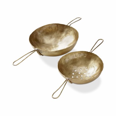 Tea Strainer & Saucer Set