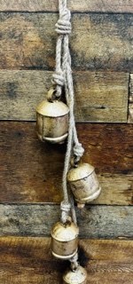 Rustic Bell 5 Cluster