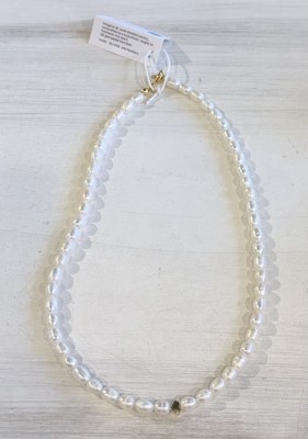 Pearl Necklace Gold Mini Heart