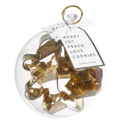 Cookie Cutters Ornament Holder