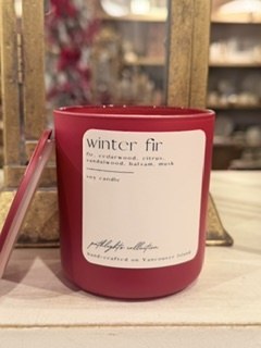 Winter Fir Candle 8oz Red
