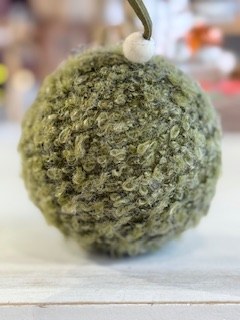 Green Wool Ball 1ct