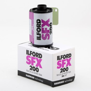 ILFORD SFX 200 36EXP 35MM