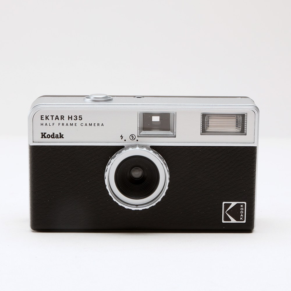 Kodak Ektar H35 - Half-Frame 35mm Film Camera