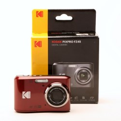 KODAK PIXPRO FZ45 RED CAMERA