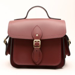 THE TRAVELLER OXBLOOD