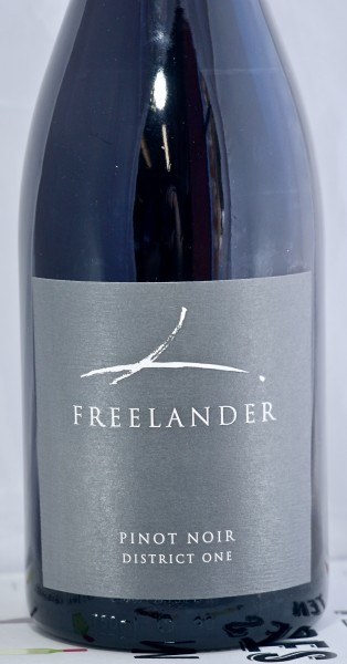 Freelander Pinot Noir 750ml