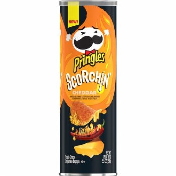 Pringles Scorchin Cheddar