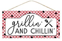 GRILLIN & CHILLIN SIGN