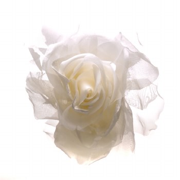 Clotted Cream Large Rose 200 mm