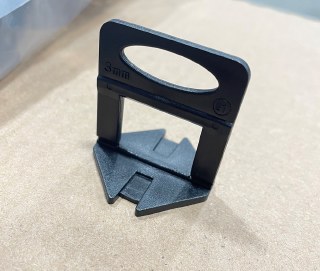1/8" CLIPS 1/8" CLIPS