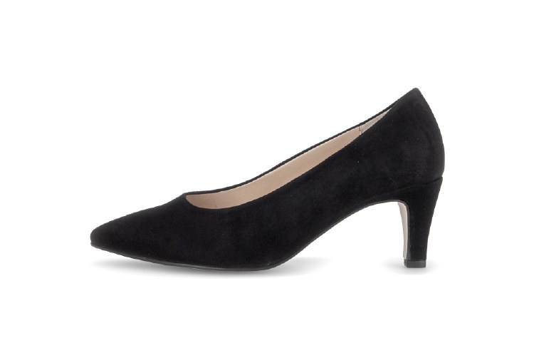3014.01 Black Suede Heel
