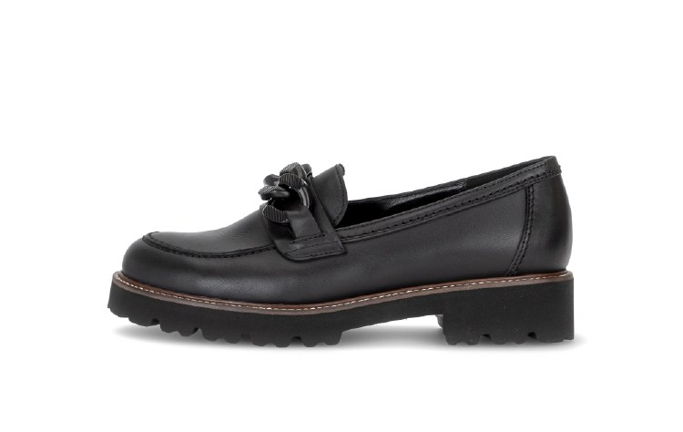 4013 Black Leather Loafer