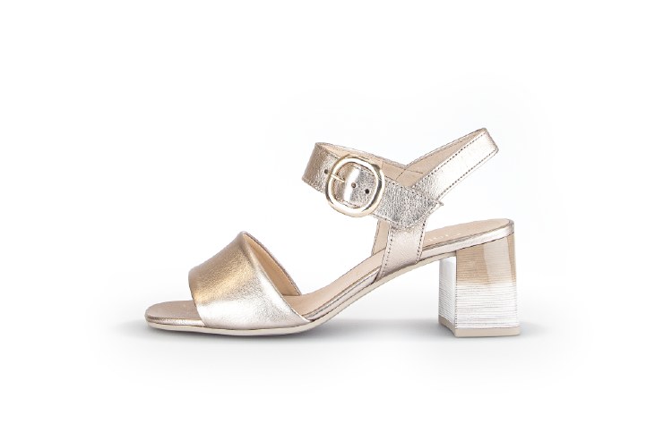 61.700 Gold Sandal 5 UK / 38 E