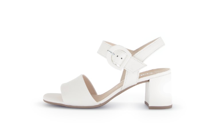 61.710 White Sandal 4.5 UK / 3