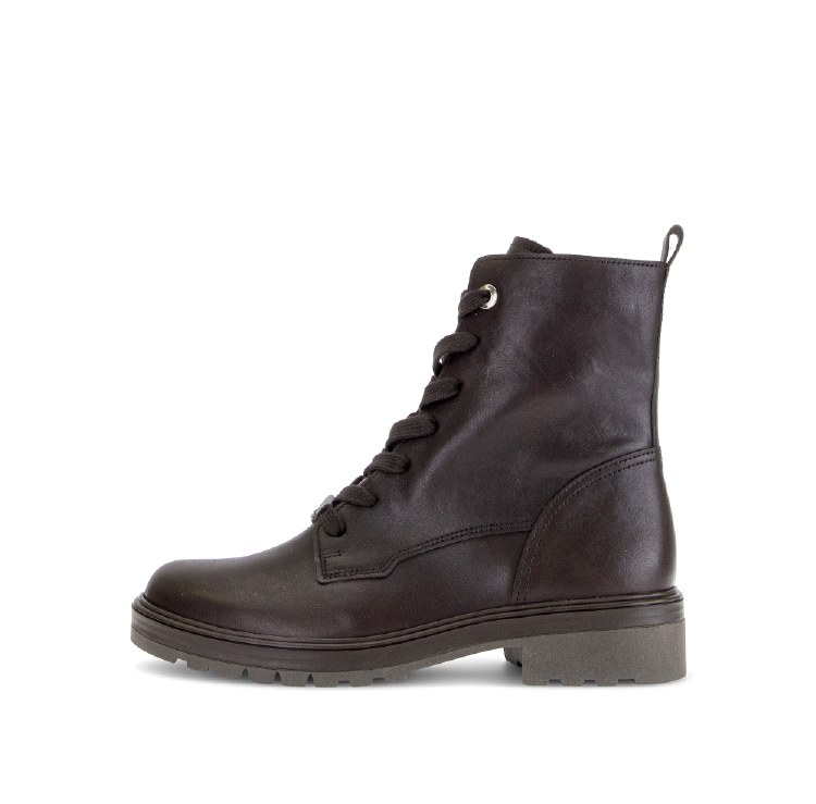 8006 Brown Lace Up