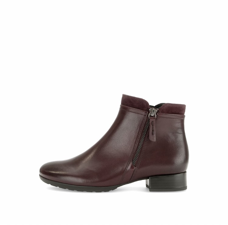 8031 Bordo Leather Flat Boot