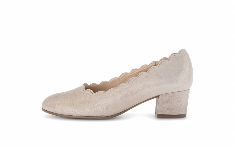 82.221 Low Heel Beige 6,5 UK /