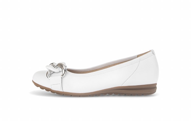 82.625 White Leather Pump 4 UK