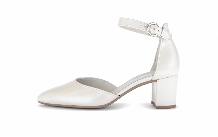 Block Heel Off White 5.5 UK /