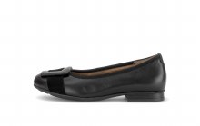 Additional picture of 3033 Black Leather Pump
