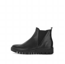72.061 Black Leather 7 UK / 41