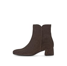 75.680 Brown Suede 8 UK / 42 E